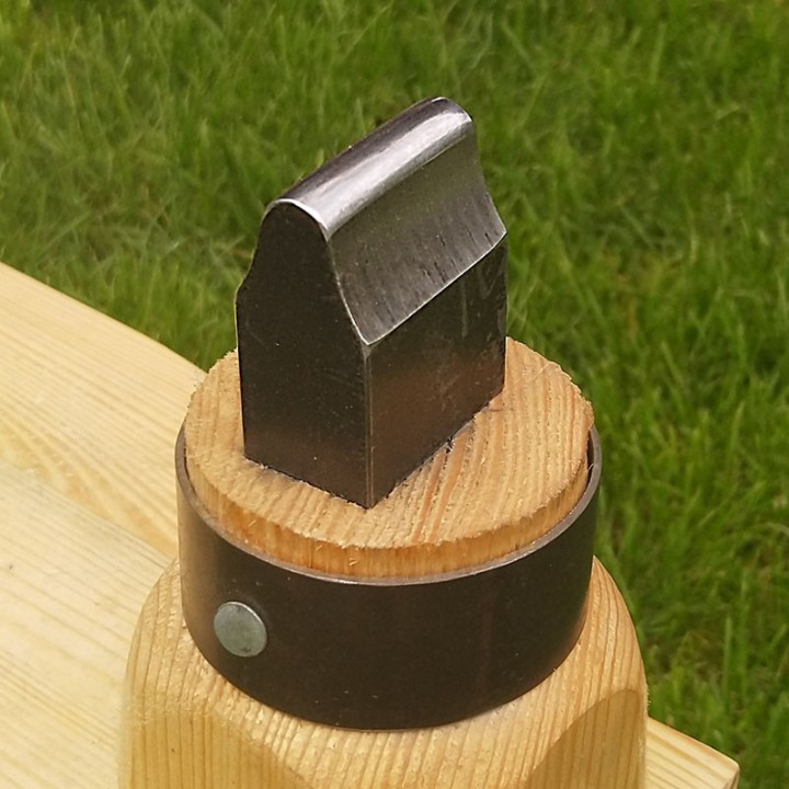 Babka ViaNatura naklepávací kovadlina